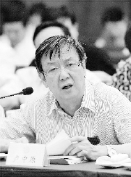 全國(guó)政協(xié)委員盧中原