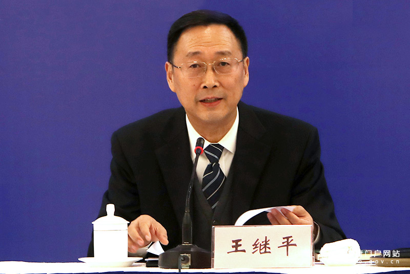 11月7日，教育部召開新聞發(fā)布會介紹《高等職業(yè)教育創(chuàng)新發(fā)展行動計劃（2015—2018年）》《職業(yè)院校管理水平提升行動計劃（2015—2018年）》實施成效及職業(yè)教育貫徹落實全國教育大會精神的工作舉措 。