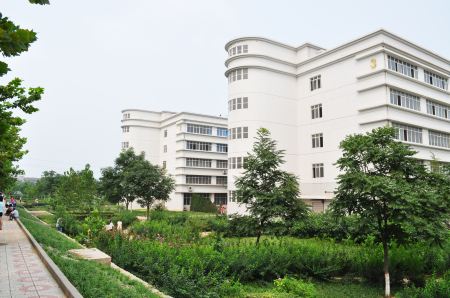石家莊華能電力中等專業(yè)學(xué)校有哪些交通相關(guān)專業(yè)？