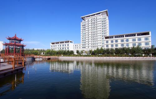 衡水科技工程學(xué)校招生有什么特別限制嗎？