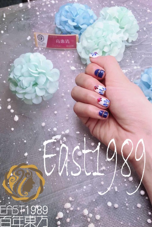  青花美甲怎么做？保定東方技工學(xué)校教你巧做美甲！