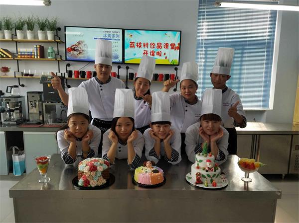 邢臺(tái)有專業(yè)的糕點(diǎn)培訓(xùn)學(xué)校嗎？