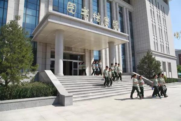 山東力明技工學(xué)校是一所什么樣的護(hù)理學(xué)校？教學(xué)環(huán)境好嗎？