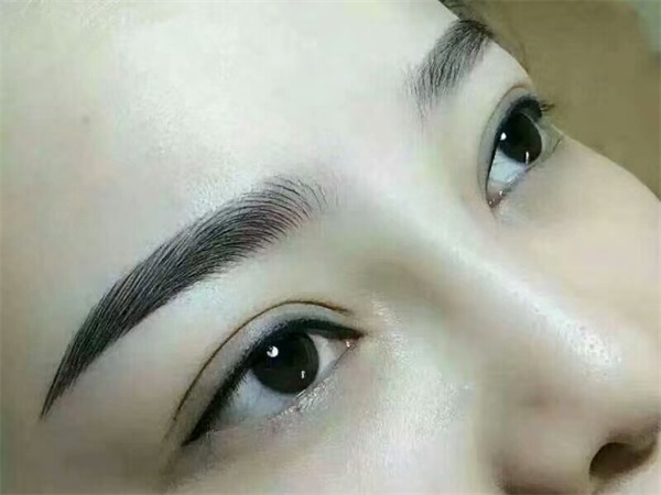 唐山于航美學(xué)形象設(shè)計(jì)培訓(xùn)學(xué)校紋繡課程包括哪些內(nèi)容？