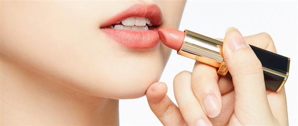 想學(xué)短期化妝去哪家學(xué)校好？   