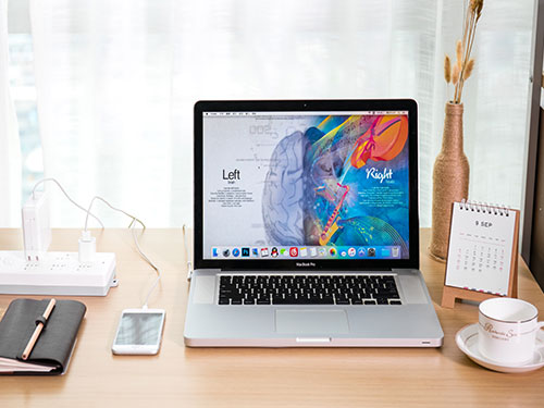 平面設(shè)計(jì)行業(yè)怎么樣？石家莊平面設(shè)計(jì)學(xué)校有哪些推薦？