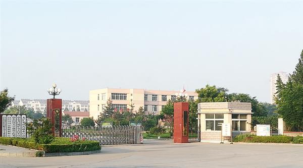 山東龍口礦業(yè)集團(tuán)高級技工學(xué)校怎么樣？學(xué)校都有什么專業(yè)？