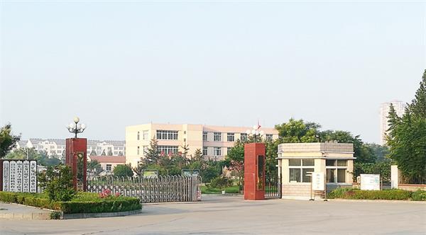 山東龍口礦業(yè)集團高級技工學校有什么辦學優(yōu)勢？