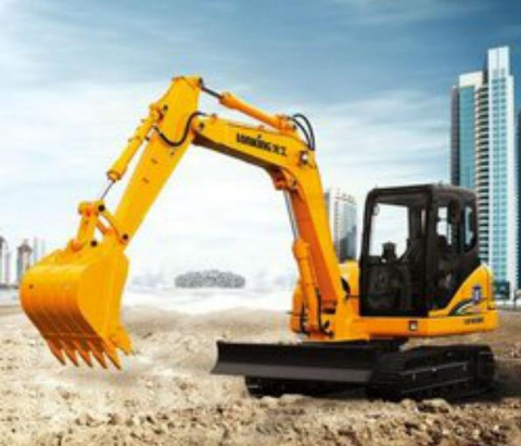 濟(jì)南駿大挖掘機(jī)學(xué)校就業(yè)怎么安排的？包分配嗎？