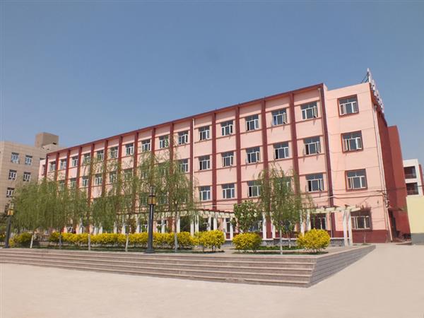 張家口工程技術學校怎么樣？