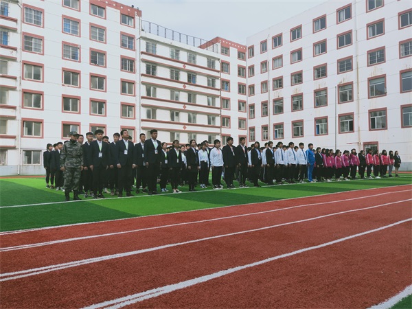 在河北可以去哪所學(xué)習(xí)電商專業(yè)？   