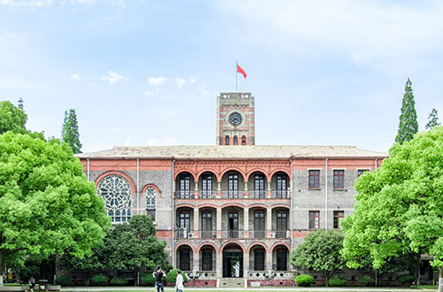 青島萊西市職業(yè)教育中心是學(xué)校嗎？有什么專業(yè)？