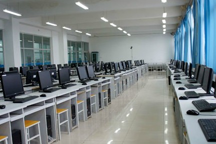 邯鄲計(jì)算機(jī)學(xué)校有什么優(yōu)勢？