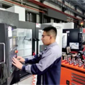 數控加工（數控車工）（高級工、預備技師）